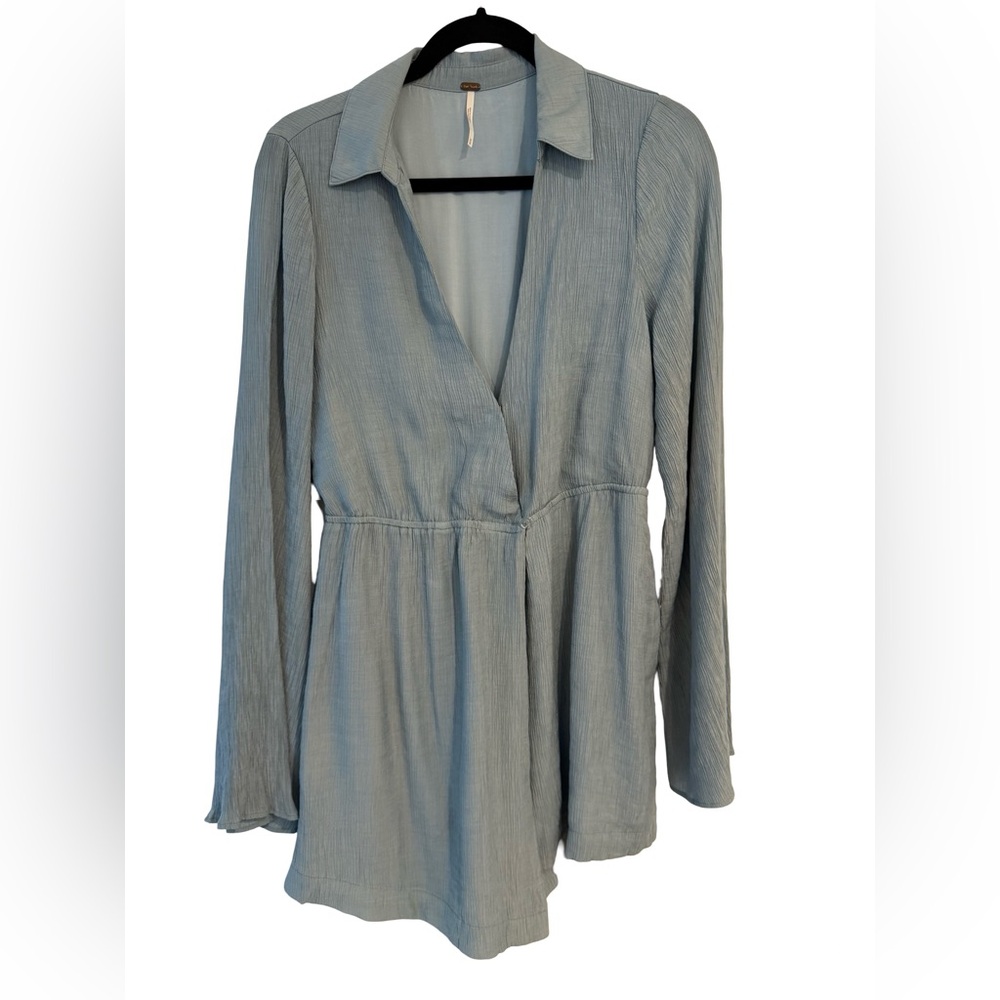 Free People Women’s Short Romper Long Sleeve Dress Low Cut size M Dusty Blue
